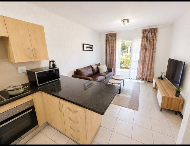 1 BEDROOM APARTMENT FOR SALE IN JACKAL CREEK GOLF ESTATE
